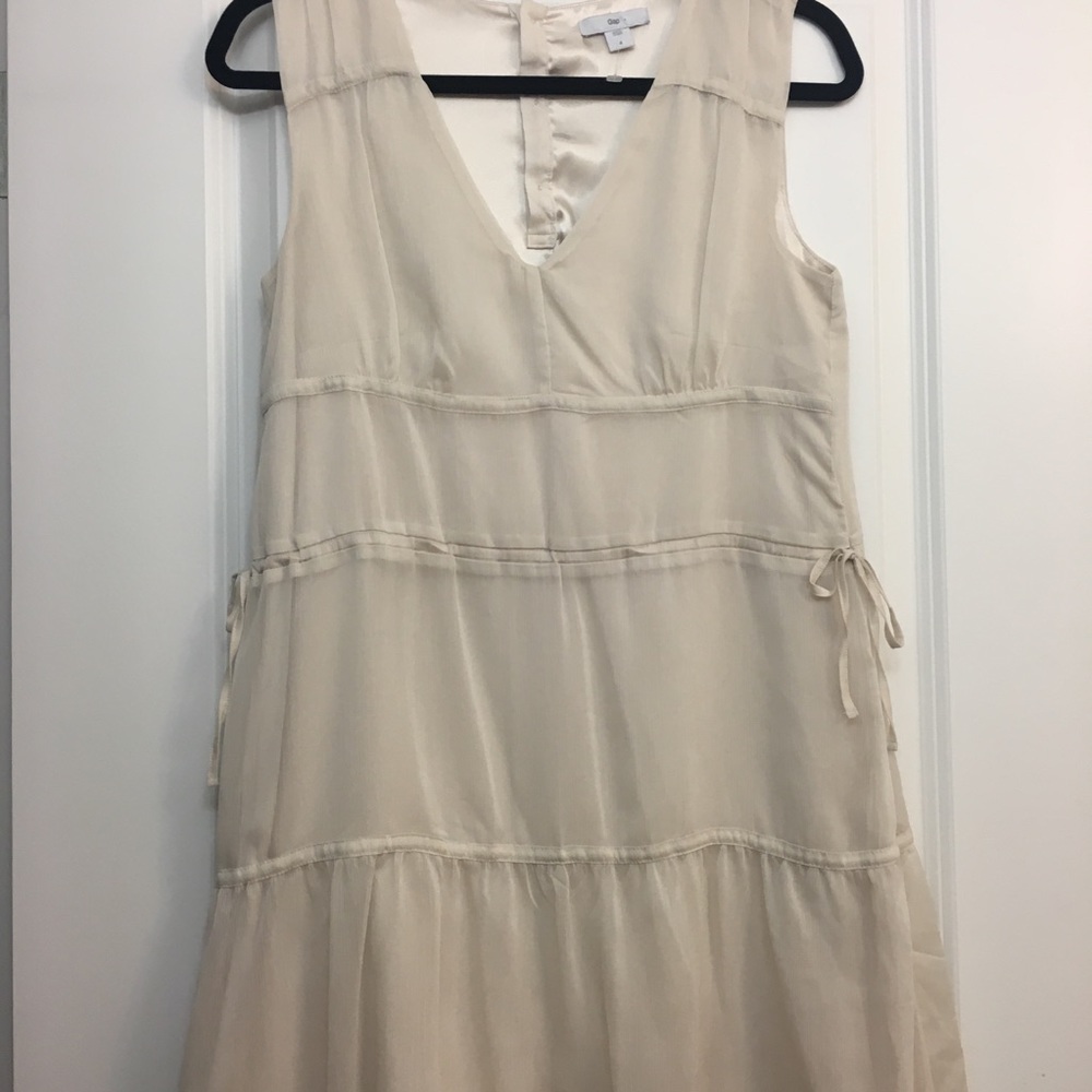 GAP Cream/Tan Dress NWOT
